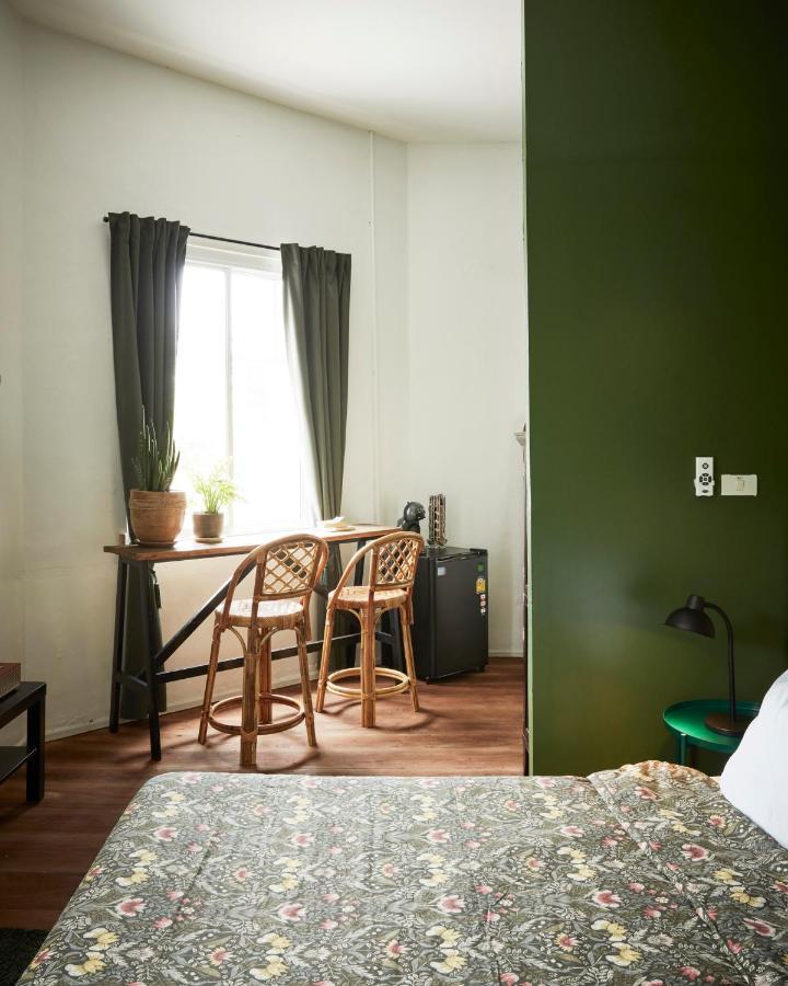 Motu Bangkok Apartment Luaran gambar